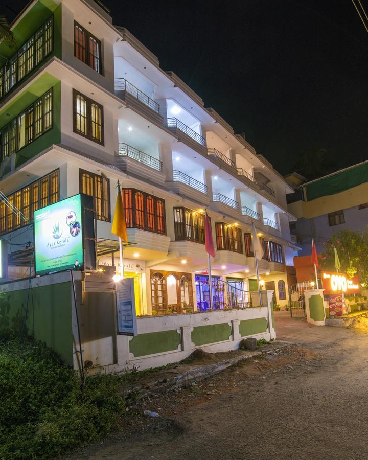 Surya Beach Resort Kovalam Exteriör bild