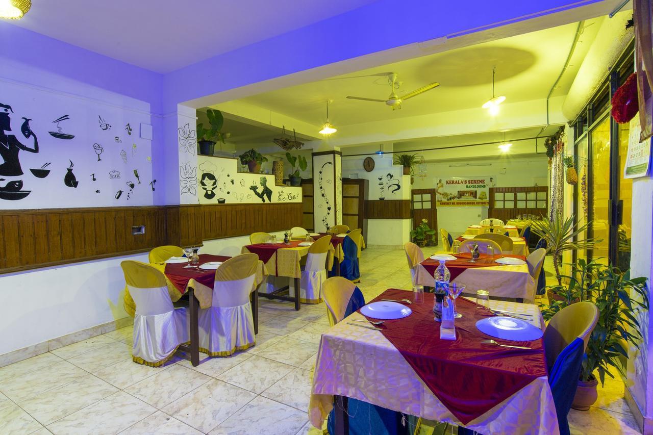 Surya Beach Resort Kovalam Exteriör bild