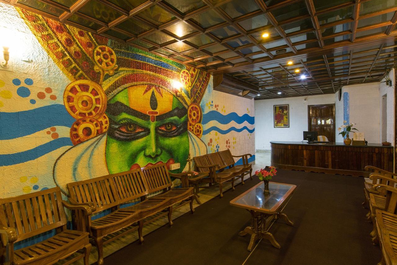 Surya Beach Resort Kovalam Exteriör bild